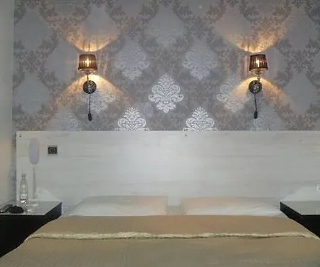 Media Hotel 3*
