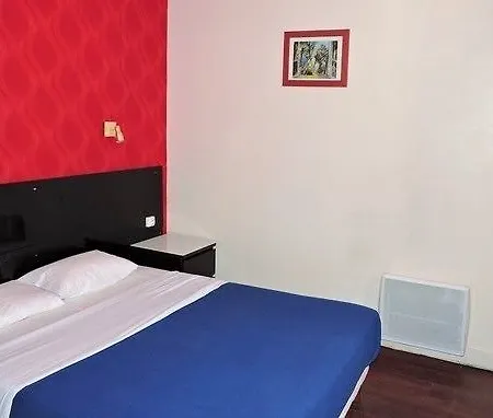 Média 3*