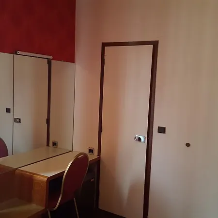 Media 3* Paříž