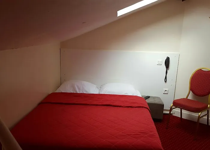Hotel Media 3*